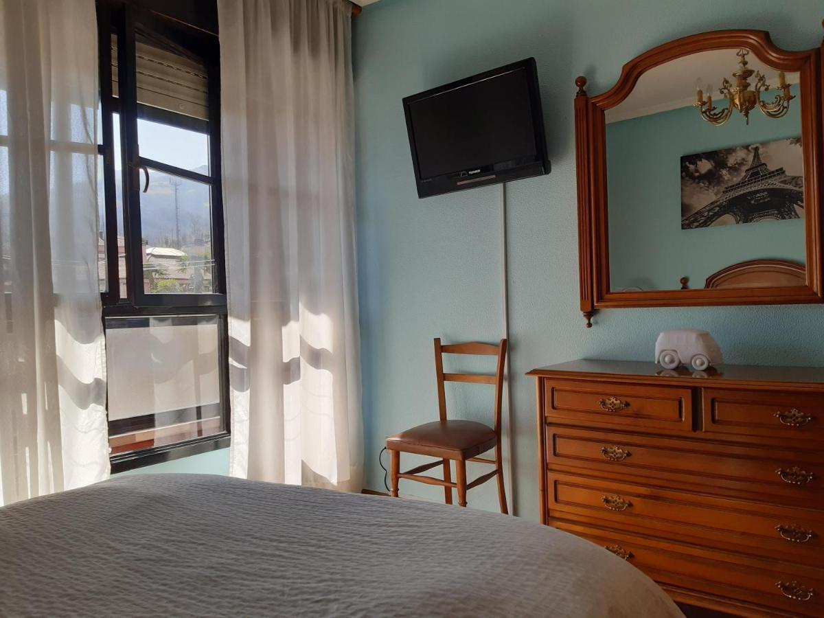 Apartamento Branavalera Pola de Lena Eksteriør bilde